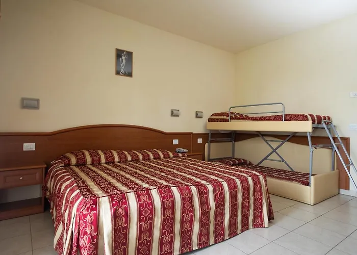 Hotel Roma 4*