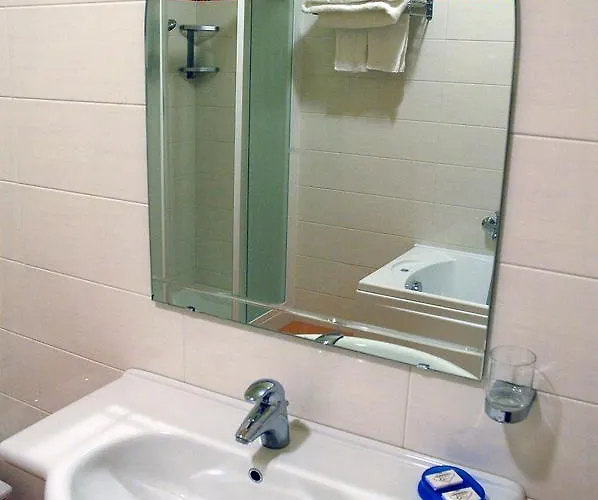 Roma Hotel