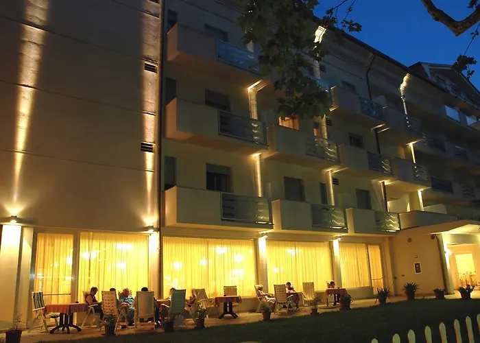 Roma 4* Cervia